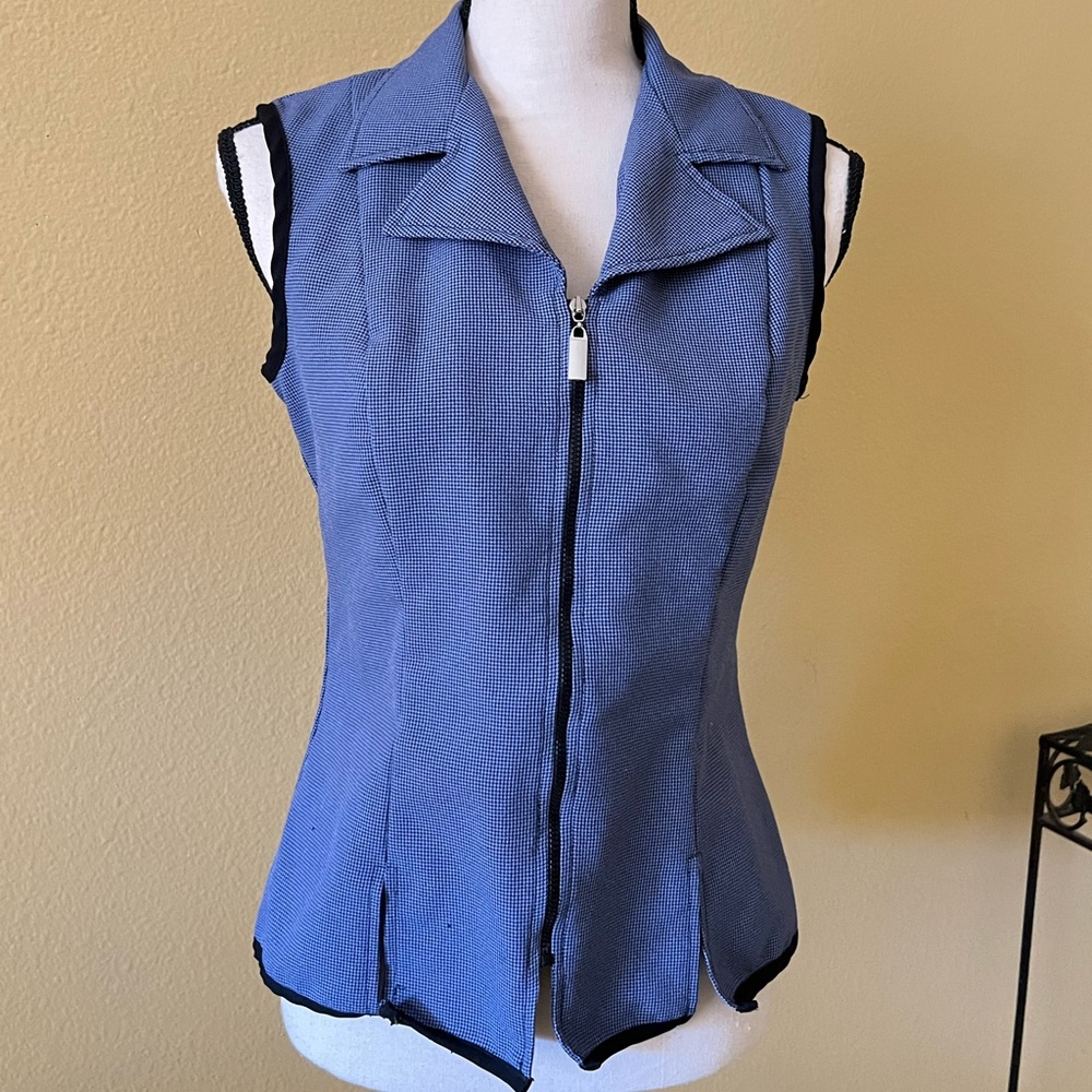 Vest Women's Size 7/8 Checked Sleeveless